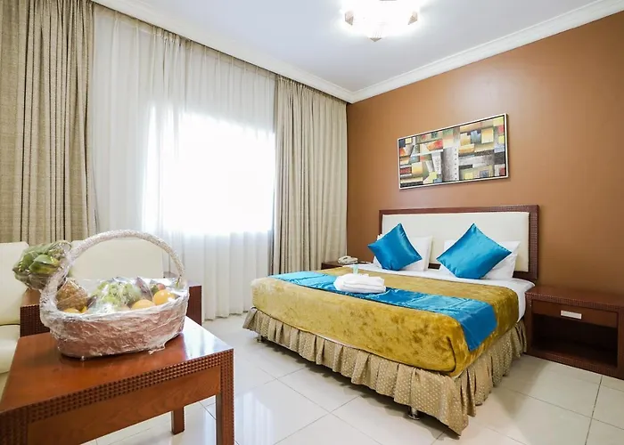 Crystal Plaza Hotel