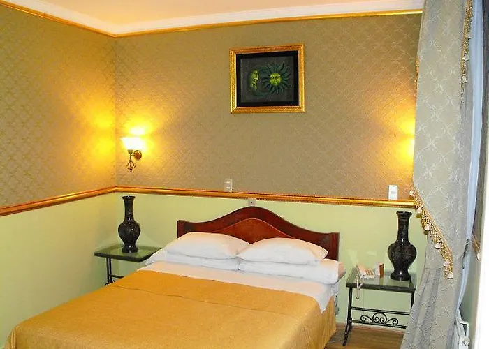 Hotel Espana Santiago