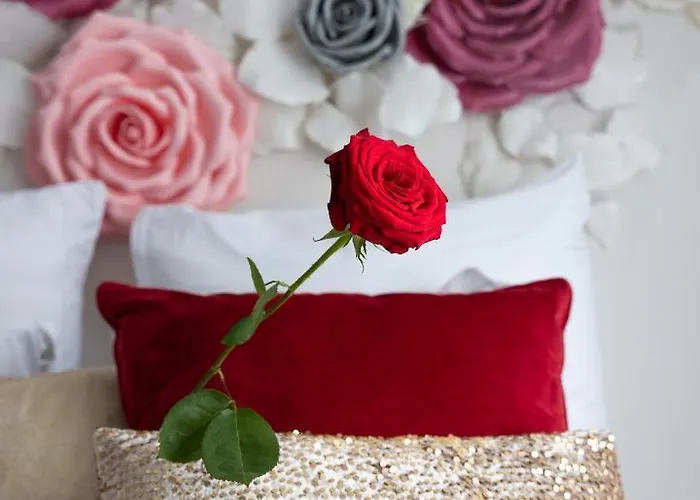 La Chambre des Secrets by Leslodgespa - Escapade romantique proche de Bâle avec terrasse privée