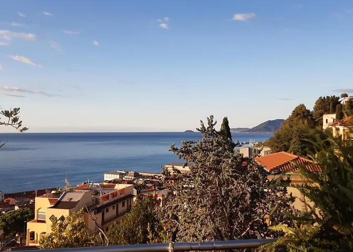 Bressa de Ma affittacamere, room&breakfast Pietra Ligure