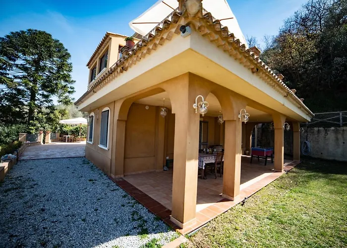 Villa con Piscina Privata a 2 kilometri da Tropea