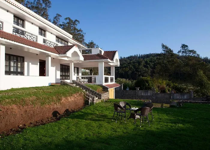 Stayvista At Peak Point With Breakfast Ooty