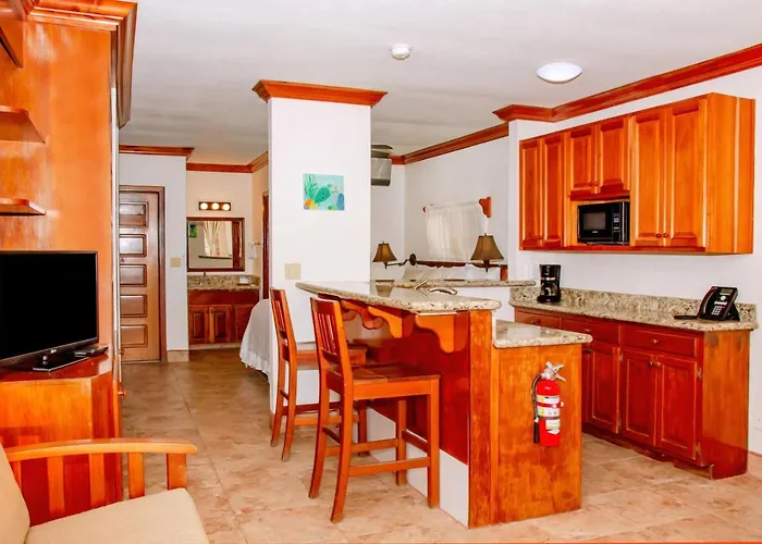 Mayan Princess Hotel