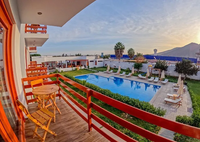 Hotel La Colina Cerro Prieto