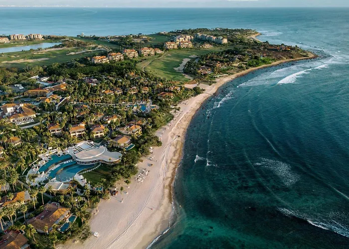 Punta Mita Beach hotels