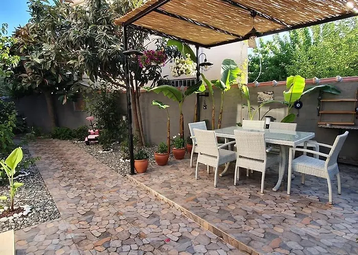 Marmaris Merkez Bahceli Muestakil Ev Arya Roof House
