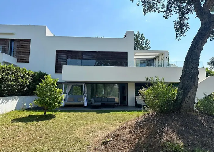 Luxury Golf Villa In Camiral Resort Area Near Girona