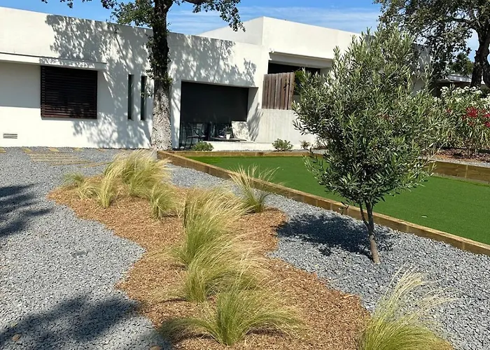 Luxury Golf Villa In Camiral Resort Area Near Girona