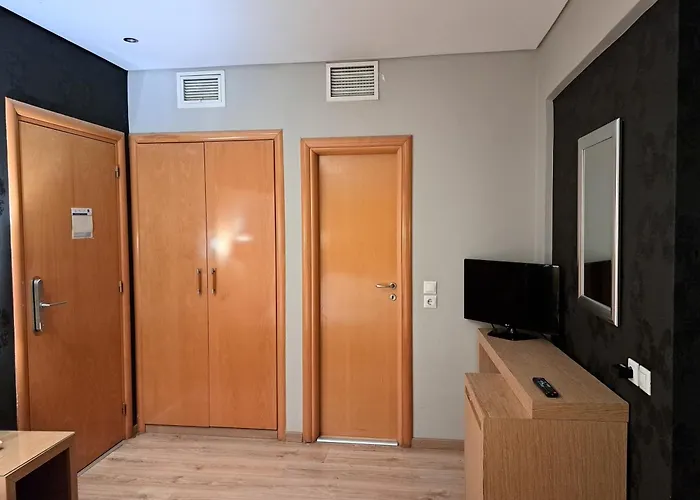Nefeli Hotel Alimos