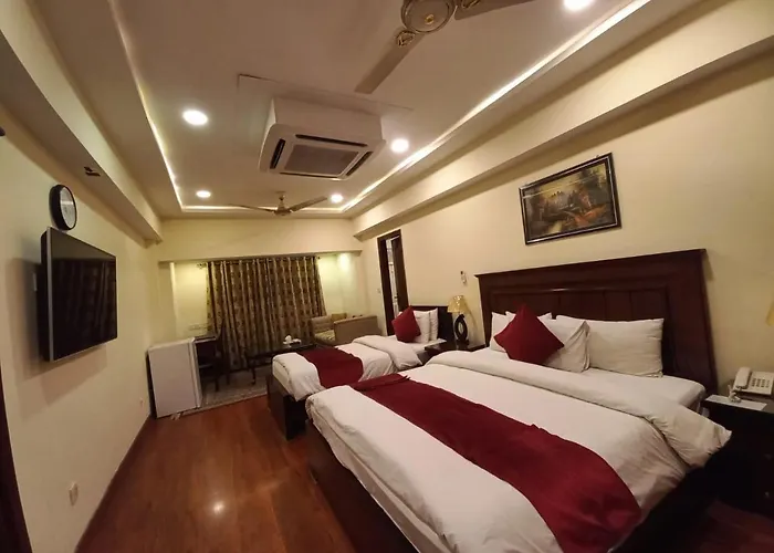 Diplomat Hotel
