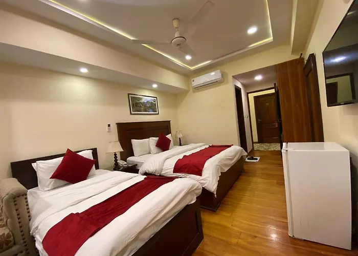 Diplomat Hotel