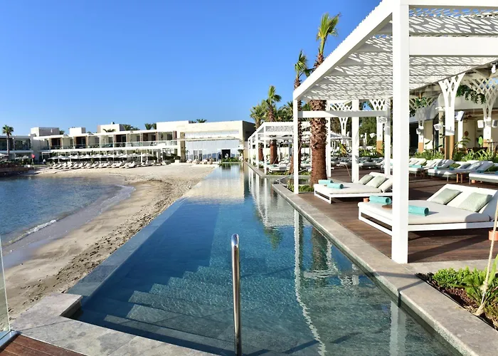 Yalikavak Marina Hotel By Mett Collection