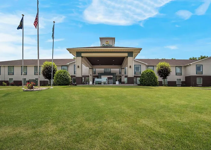 Quality Inn & Suites Chambersburg Northeast