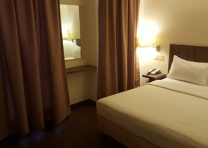 9 Square Hotel - Kota Damansara