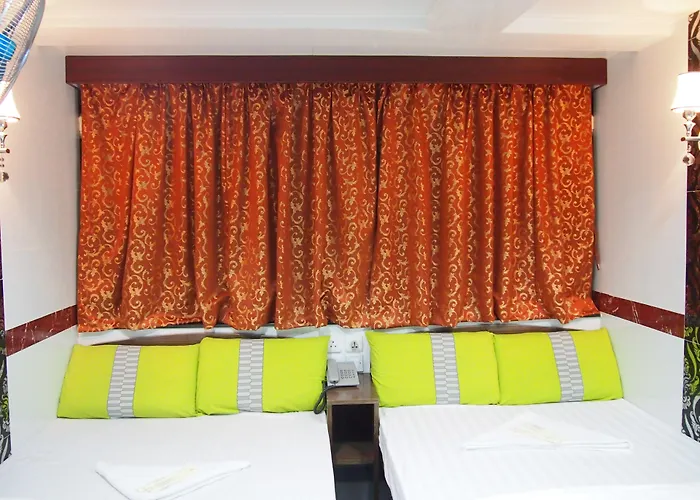 Premium Lounge