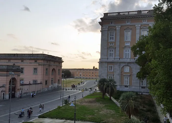L'Insolita Reggia