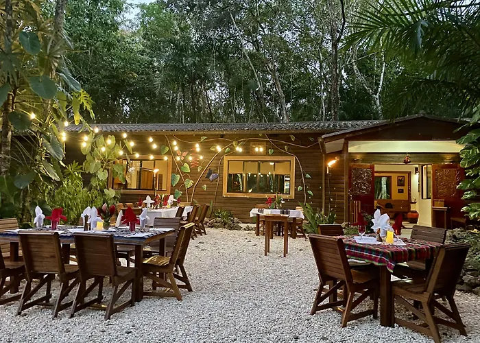 Mariposa Jungle Lodge