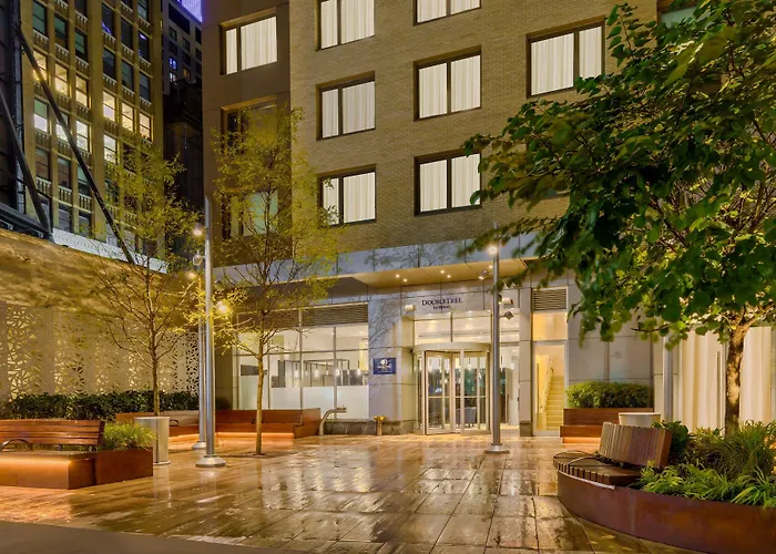 Doubletree By Hilton New York Times Square South Hotel