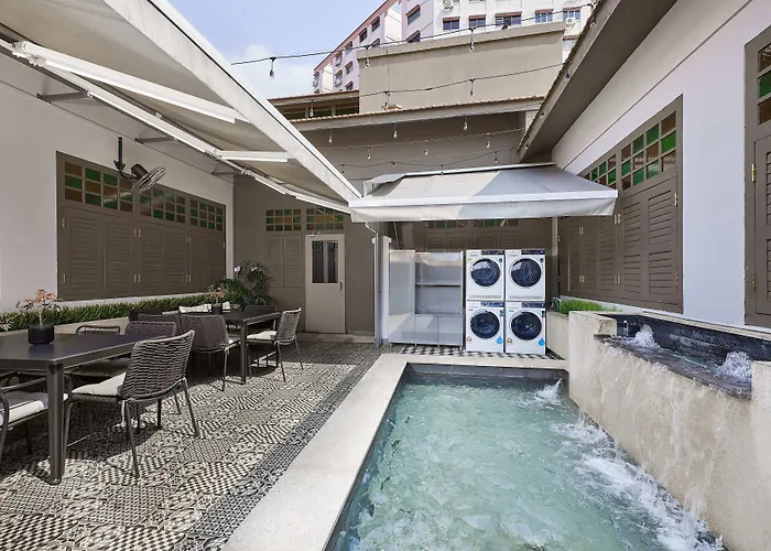 Dash Living Rochor