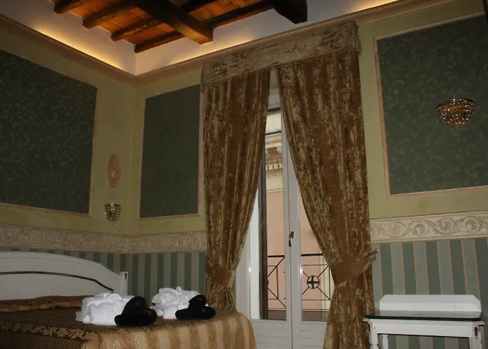 Upper View Suite Roma