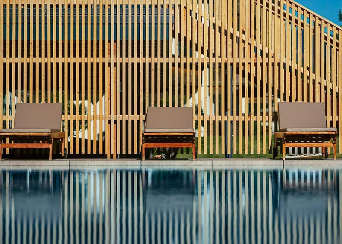 Helmhotel