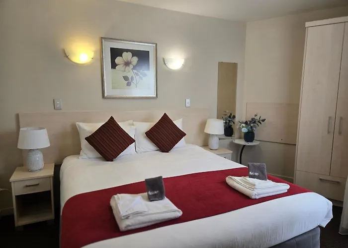 Kings Of Riccarton Motel- Close To Railway Station And Airport With Shuttle Service Christchurch