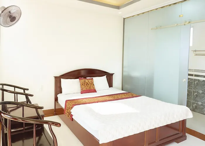 Phuc Loc Tho Hotel