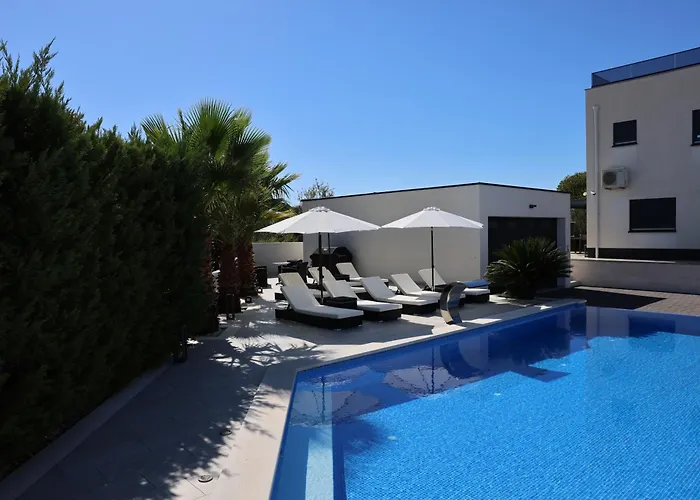 Holiday Luxury Resort Sundance