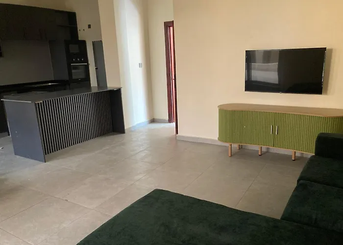 Serene 1 Bedroom Apartment Near Beach, Wi-Fi, Netflix