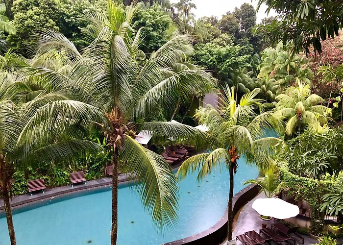 Siloso Beach Resort - Sentosa Singapore