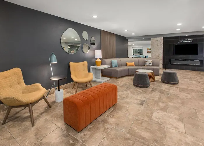 La Quinta Inn & Suites By Wyndham Minot
