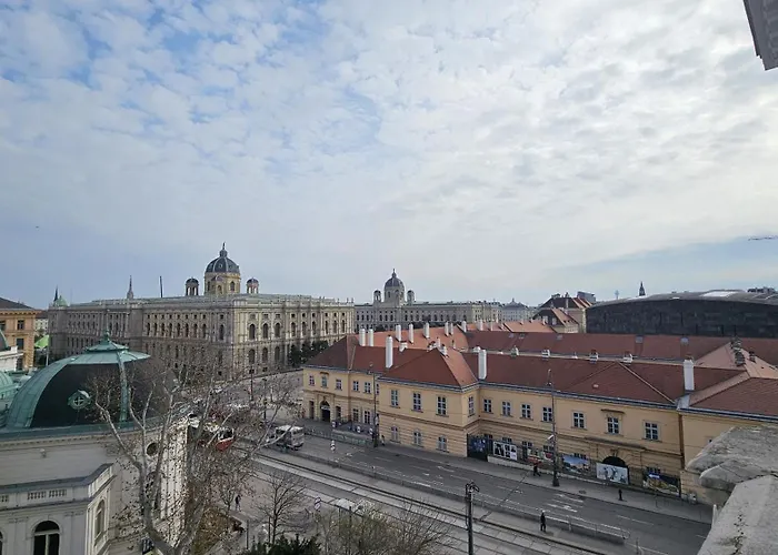 Hotel Pension Museum Vienna