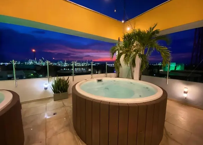 Hotel Titanium Plaza Barrancabermeja