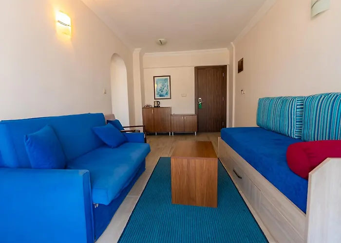 Doruk Hotel & Suits