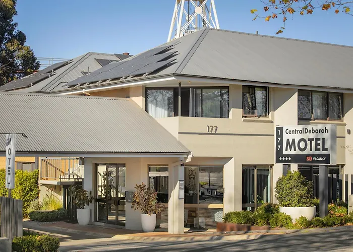 Central Deborah Motel