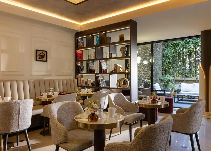 Best Western Au Trocadero
