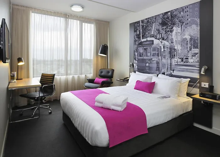 Mercure Melbourne Therry Street