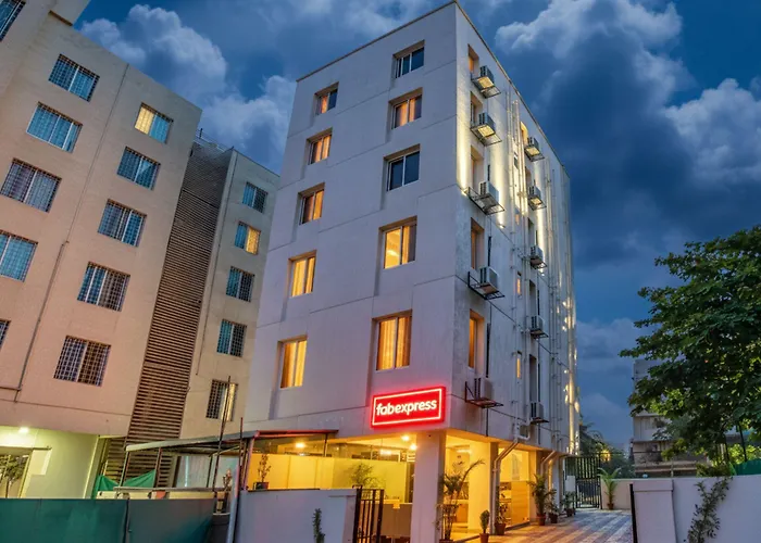 Fabhotel Marvel Bliss Pune