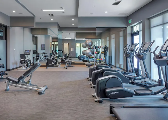 Courtyard By Marriott Conway