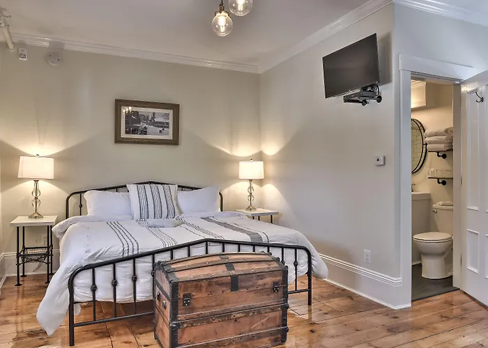 The Burrell House Hotel Keene