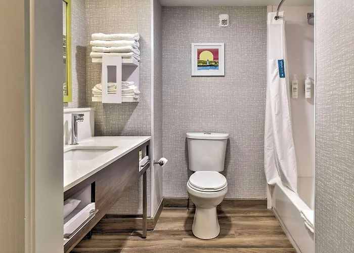 Hampton Inn & Suites Keene