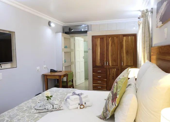 Firwood Lodge Pretoria-Noord