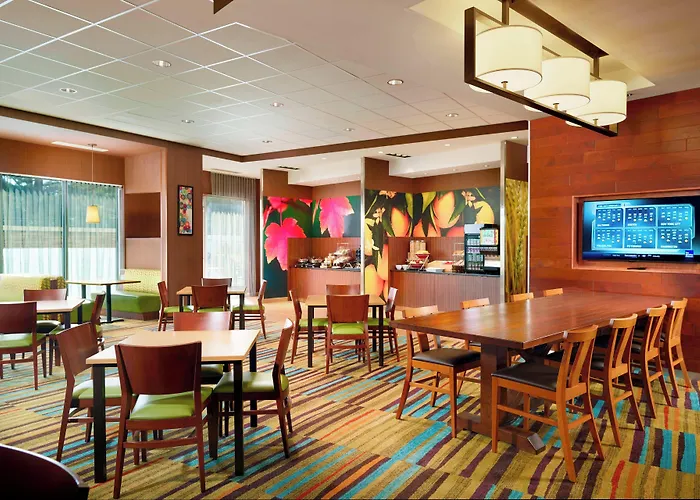 Fairfield Inn & Suites By Marriott Hendersonville Flat Rock
