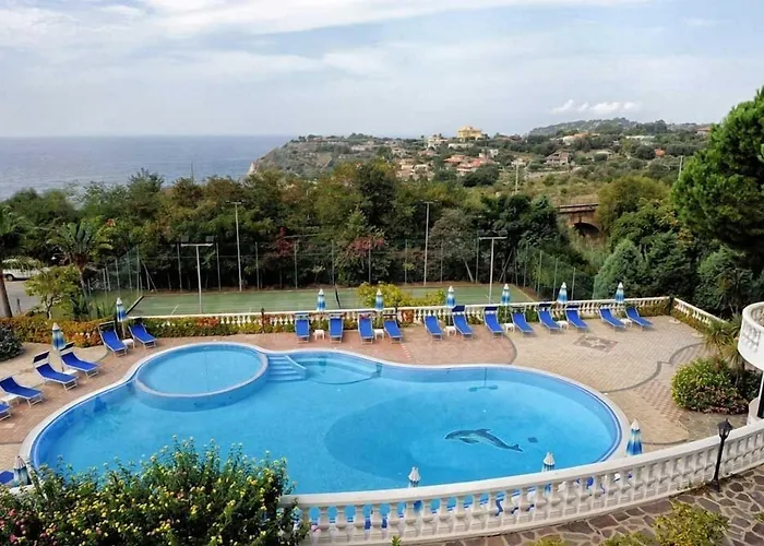 Villaggio Pineta Petto Bianco