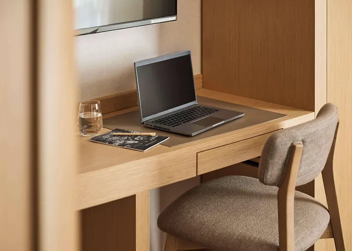 Rydges Australia Square