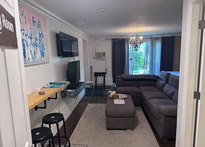 Evergreen Bed & Breakfast