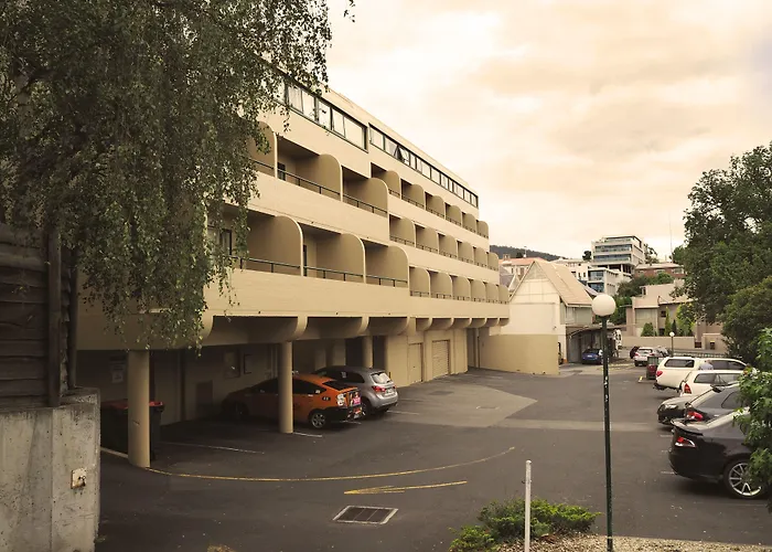 St Ives Apartments