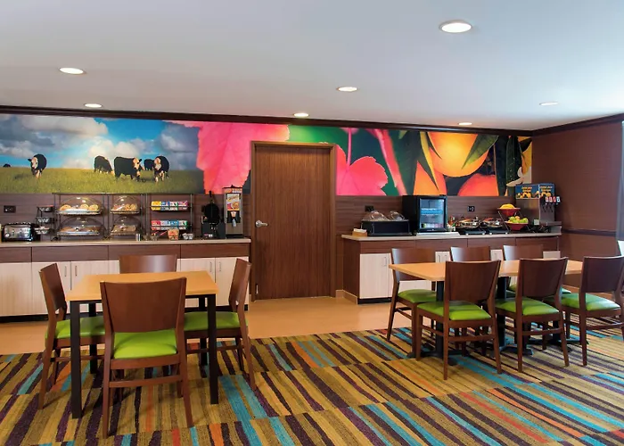 Fairfield Inn And Suites By Marriott Chicago St. Charles Saint Charles