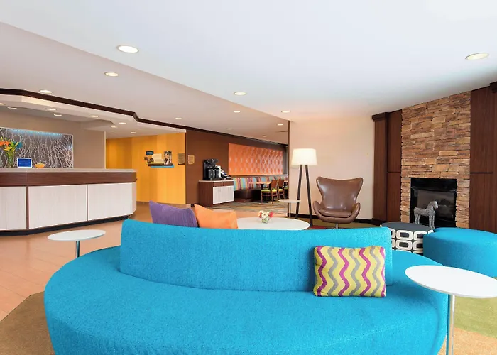 Fairfield Inn And Suites By Marriott Chicago St. Charles Saint Charles