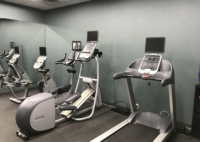 Four Points By Sheraton Boston Logan Airport Revere